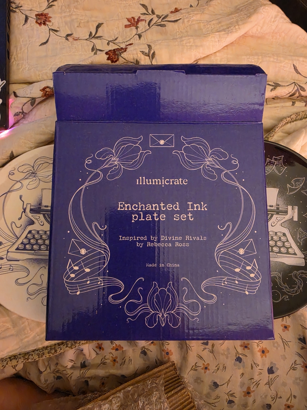 Divine Rivals Enchanted Ink Plate Set - Illumicrate - Picture 2 of 2